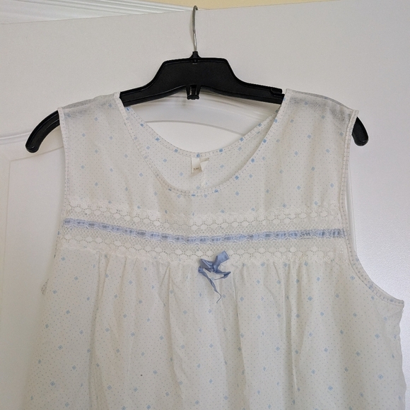 Vintage White And Blue Nightie Size Large Made In Canada - Picture 3 of 7